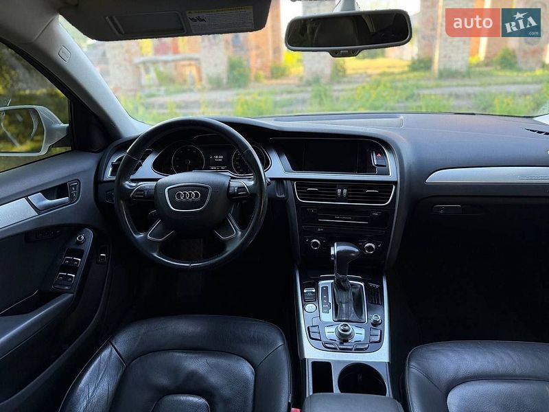 Седан Audi A4 2013 в Олександрії