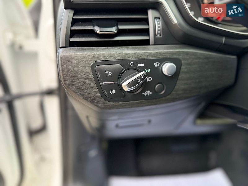 Универсал Audi A4 2019 в Коломые