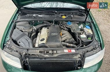 Седан Audi A4 2001 в Виннице