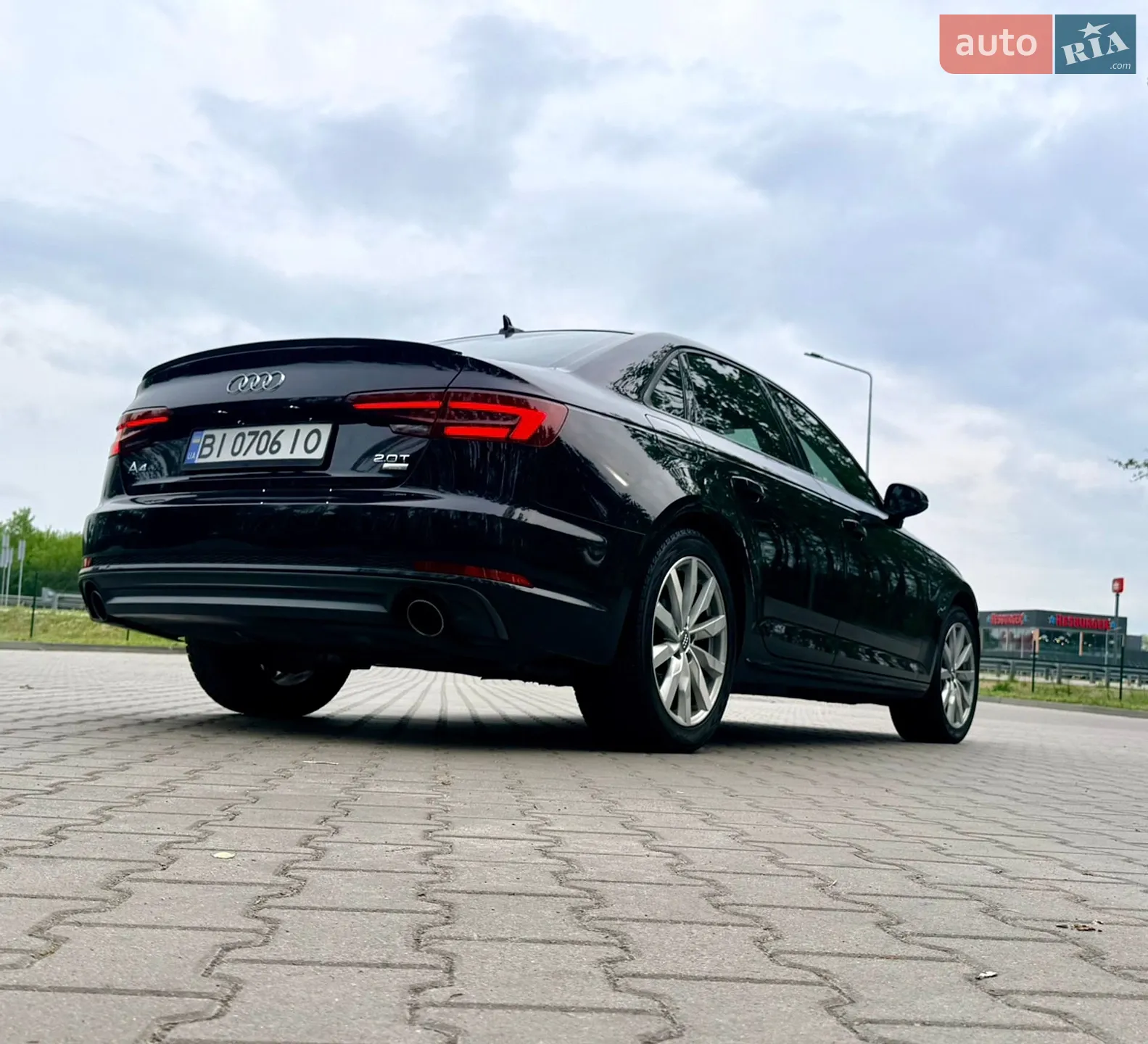 2017 Audi A4 - мініатюра 12