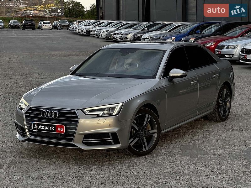 Седан Audi A4 2016 в Львове
