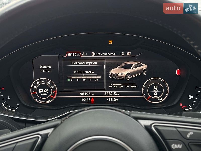 Седан Audi A4 2016 в Львове