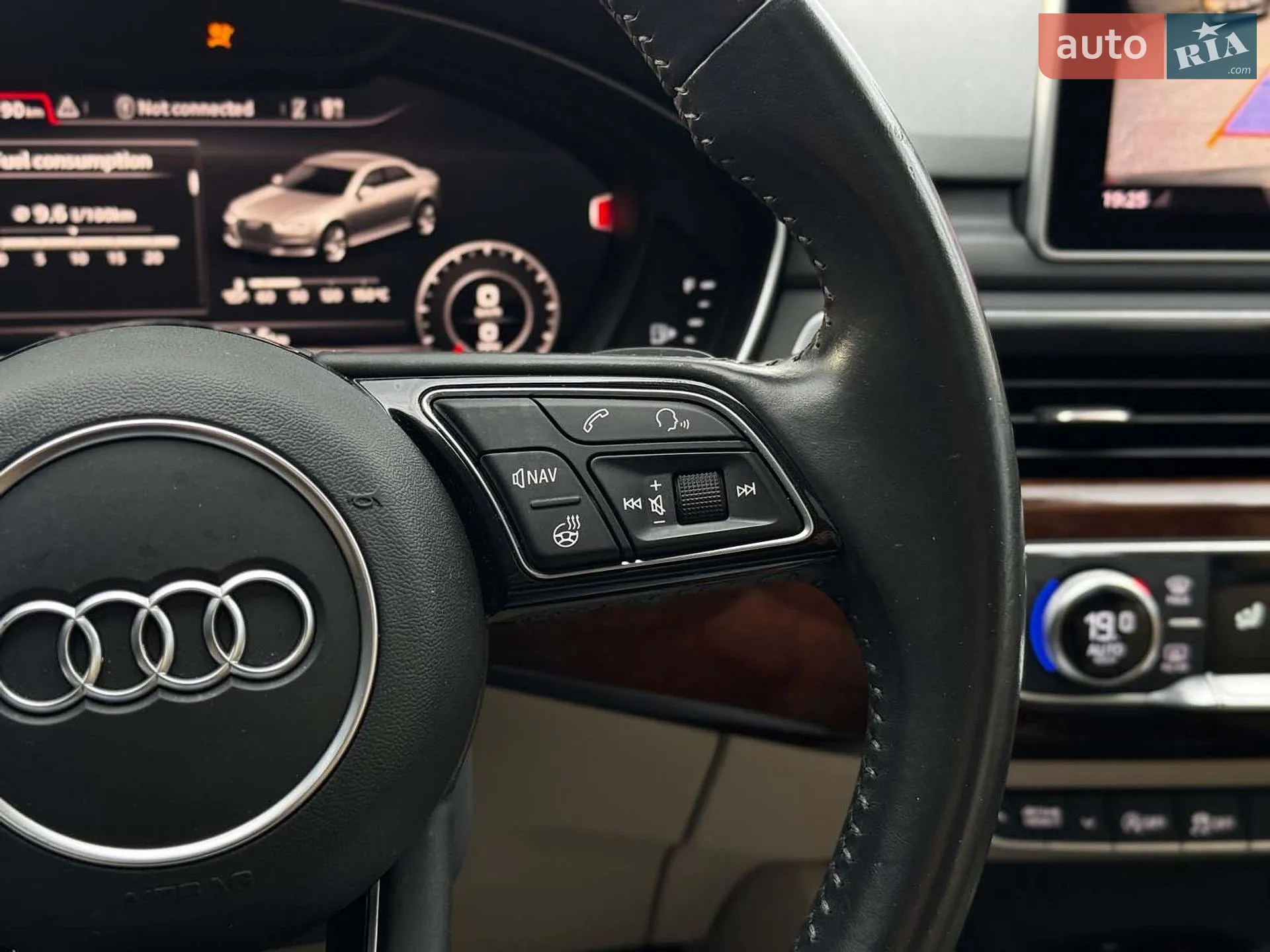2016 Audi A4 - мініатюра 37