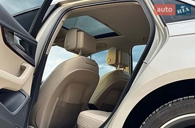 Седан Audi A4 2016 в Львове