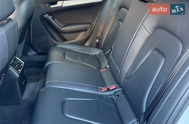 Седан Audi A4 2015 в Рівному