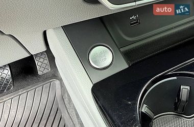 Седан Audi A4 2021 в Львове