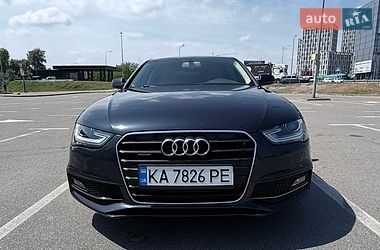 Седан Audi A4 2014 в Киеве
