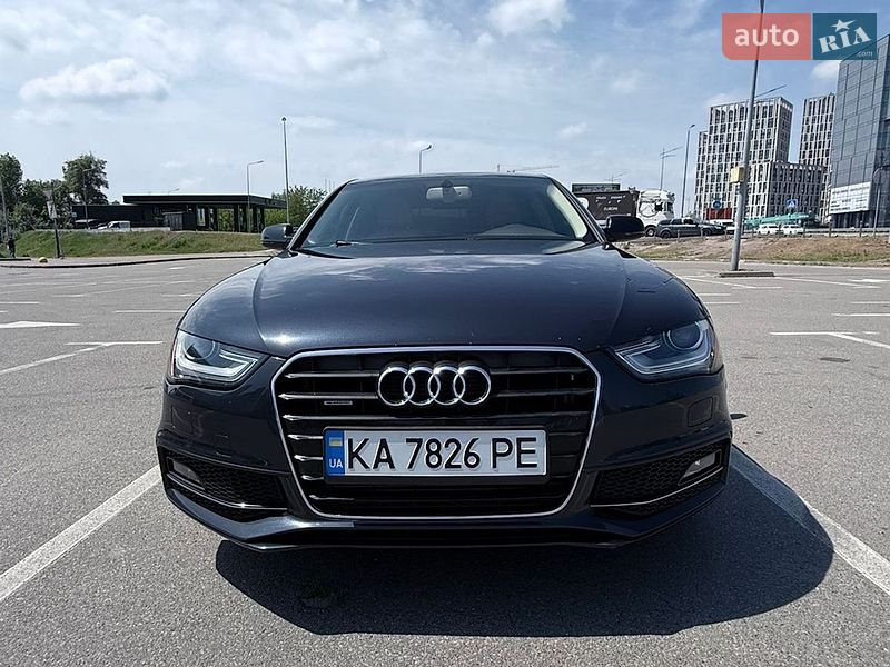 Седан Audi A4 2014 в Киеве