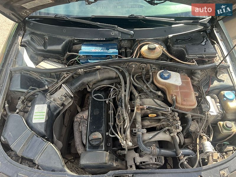 Седан Audi A4 1995 в Виннице