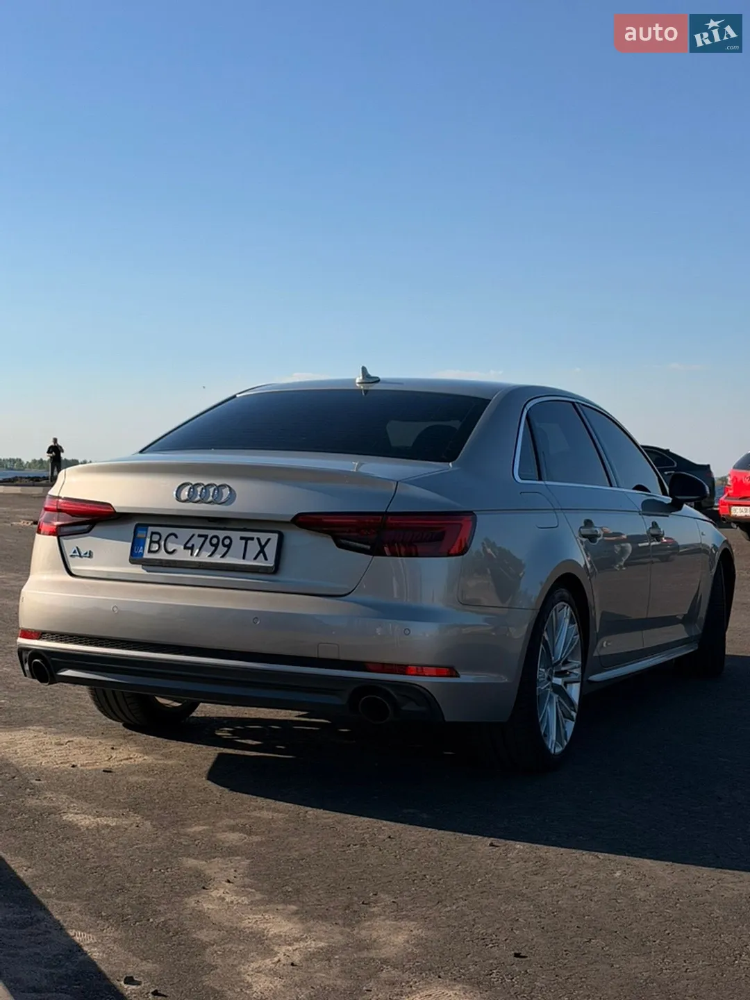 2016 Audi A4 - мініатюра 4