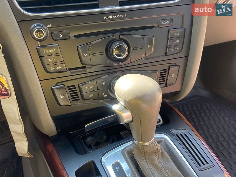 Универсал Audi A4 2011 в Киеве