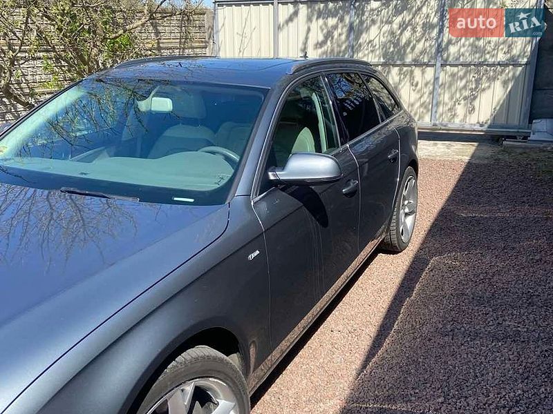 Универсал Audi A4 2011 в Киеве