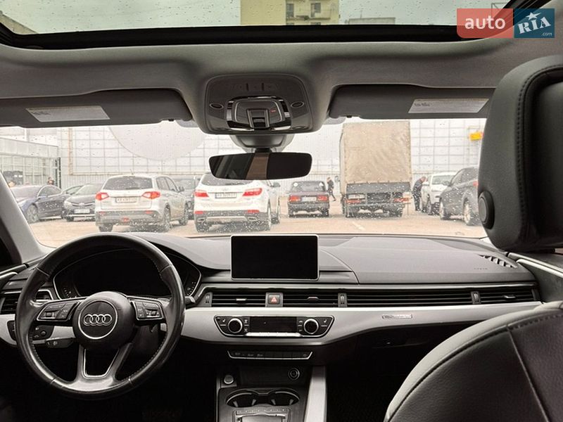 Седан Audi A4 2016 в Харькове