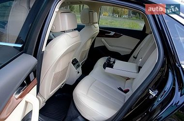 Седан Audi A4 2023 в Киеве