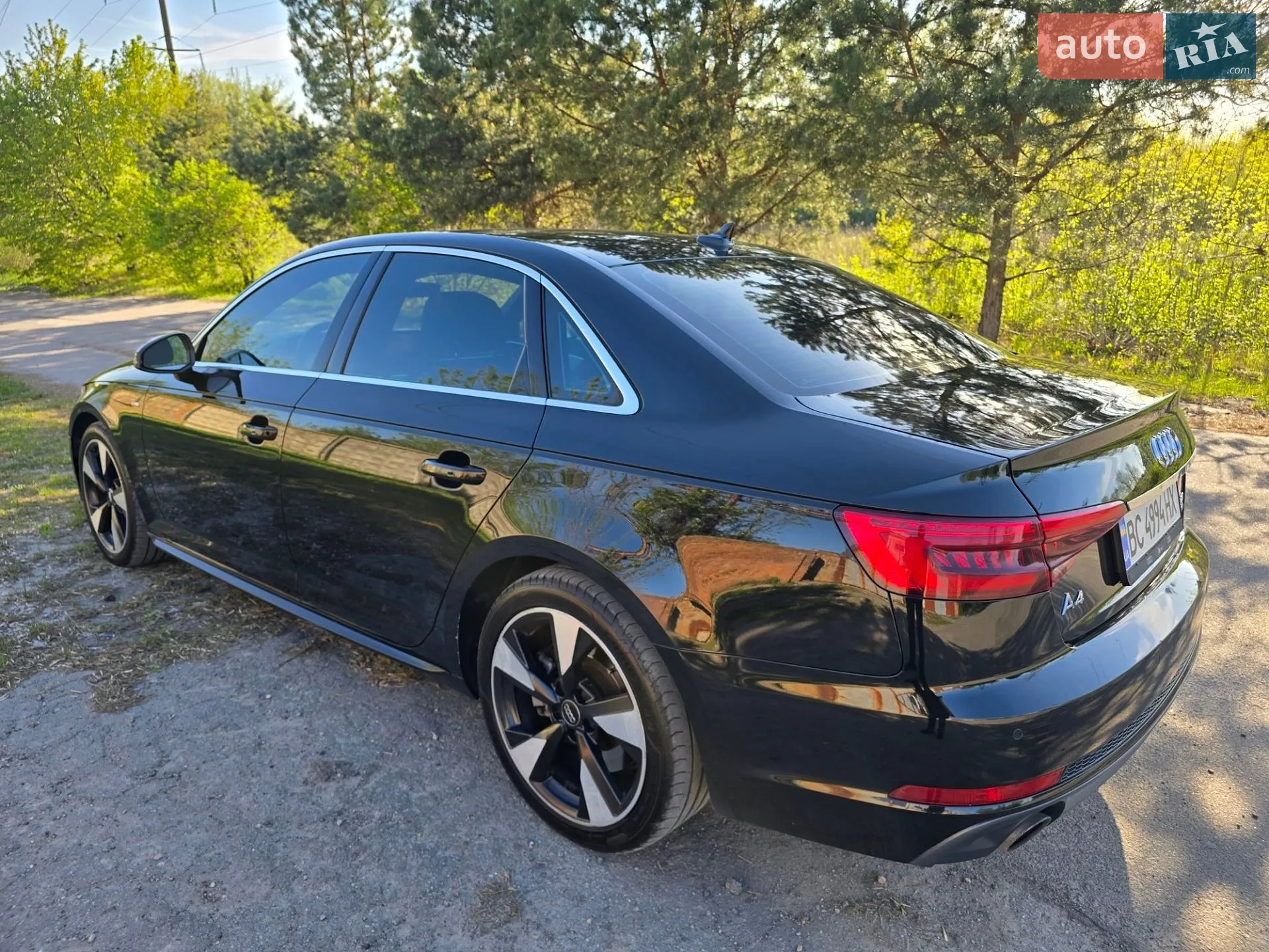 2016 Audi A4 - мініатюра 9