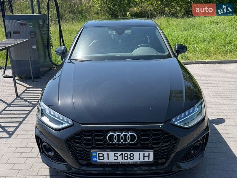 Audi A4 2022