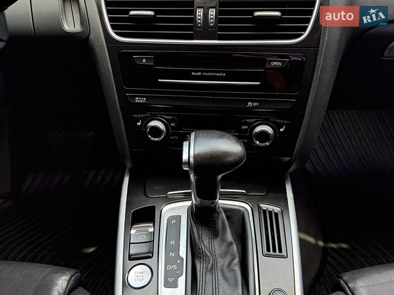 Седан Audi A4 2013 в Житомирі