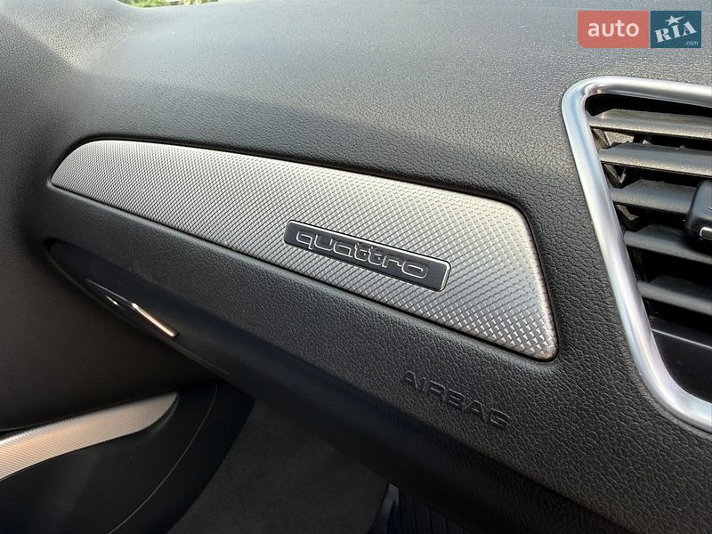 Седан Audi A4 2013 в Житомирі
