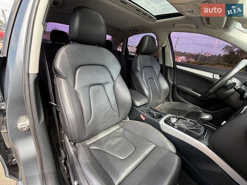 Седан Audi A4 2013 в Житомирі