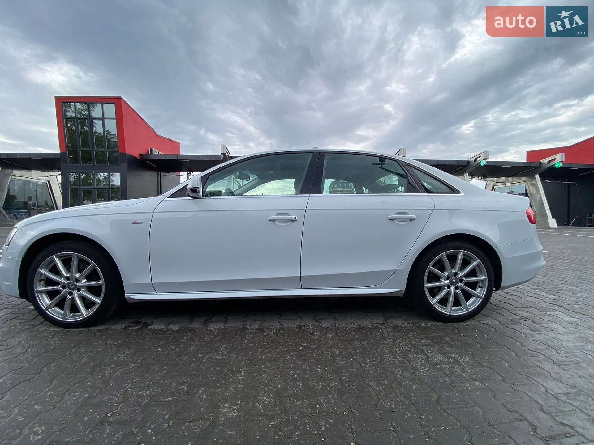 2015 Audi A4 - мініатюра 5