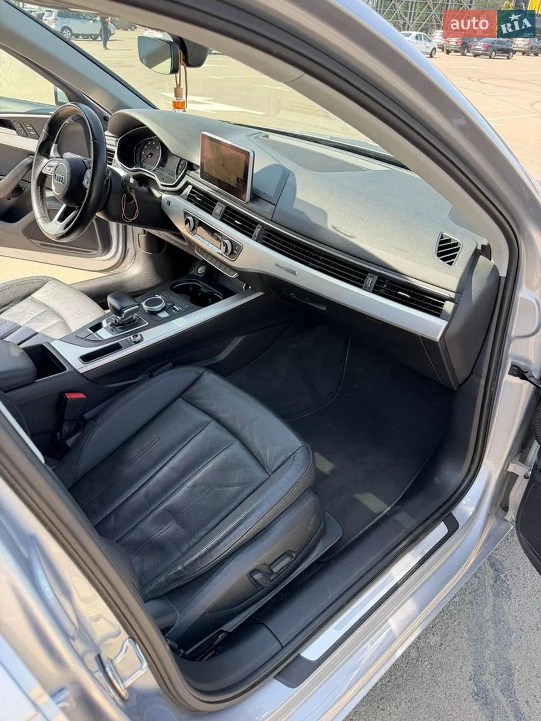 2016 Audi A4 - мініатюра 12