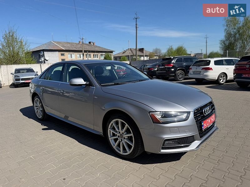Седан Audi A4 2014 в Луцке