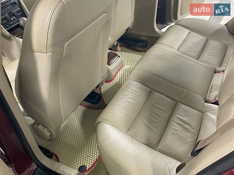 Седан Audi A4 2003 в Львове