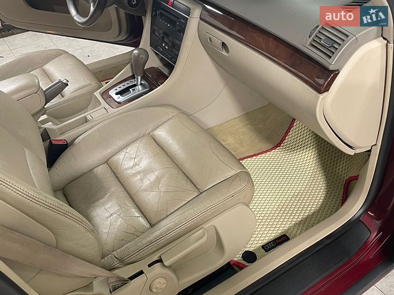Седан Audi A4 2003 в Львові