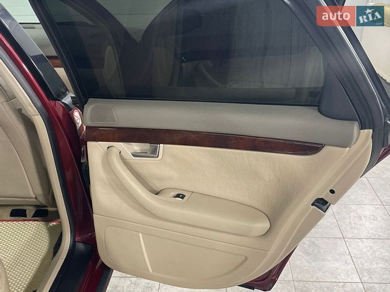Седан Audi A4 2003 в Львове