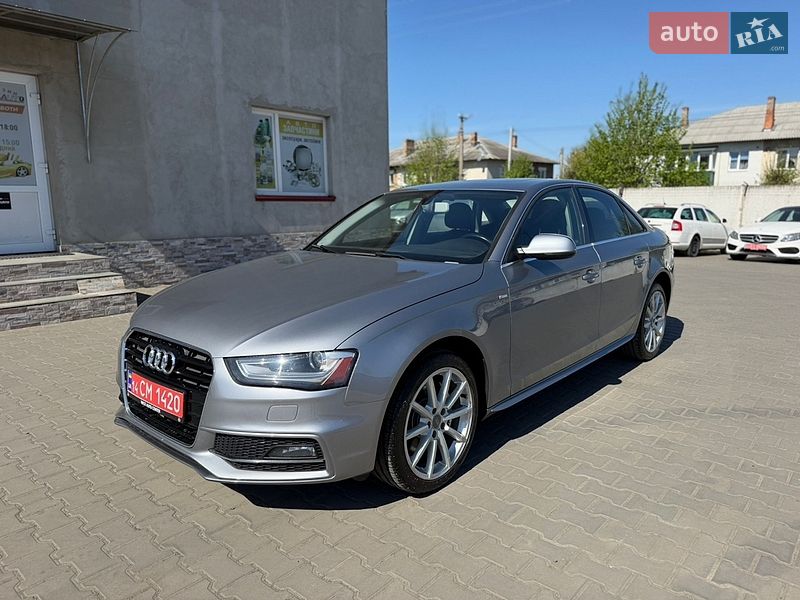 Седан Audi A4 2014 в Луцке