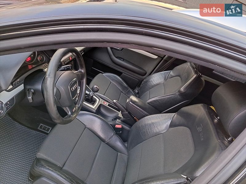 Универсал Audi A4 2005 в Остроге