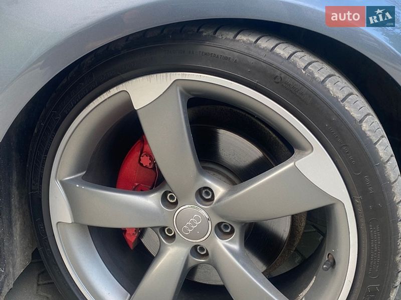 Седан Audi A4 2014 в Новояворовске фото 12 Седан Audi A4 2014 в Новояворовске