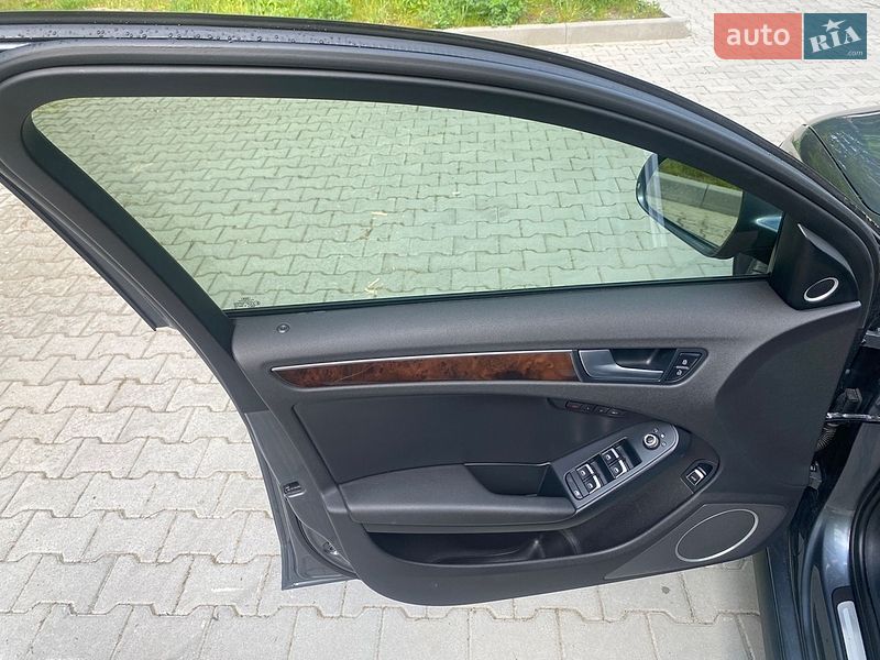 Седан Audi A4 2014 в Новояворовске фото 15 Седан Audi A4 2014 в Новояворовске