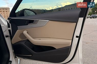 Седан Audi A4 2016 в Харькове
