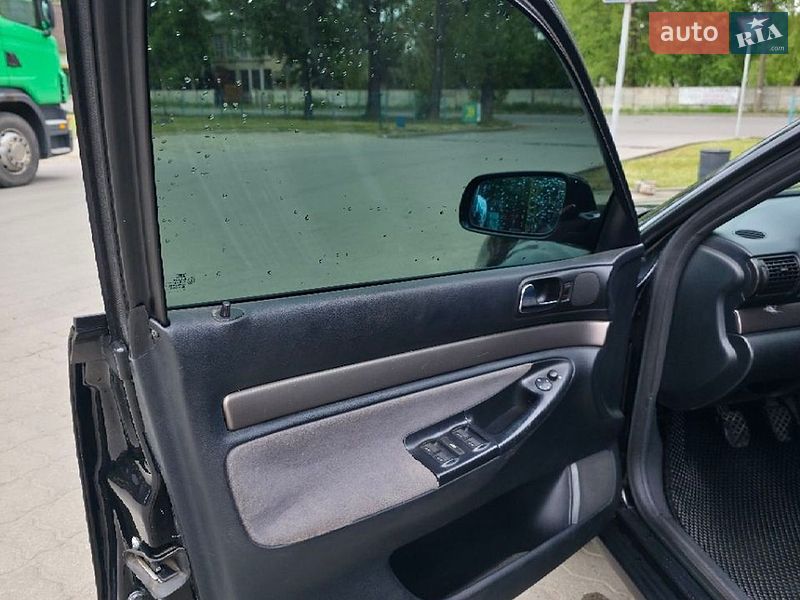 Універсал Audi A4 1998 в Калуші