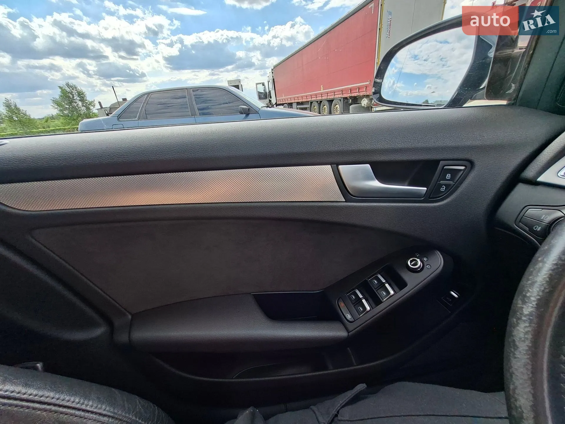 2012 Audi A4 - мініатюра 10