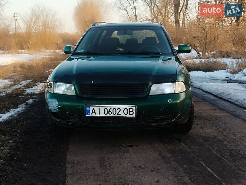 Універсал Audi A4 1998 в Згурівці