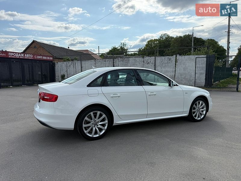 Седан Audi A4 2014 в Вінниці