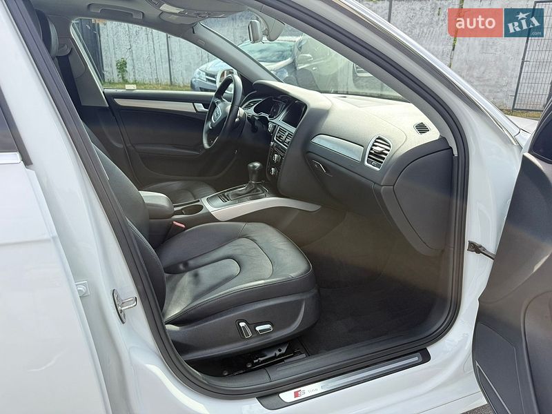 Седан Audi A4 2014 в Вінниці