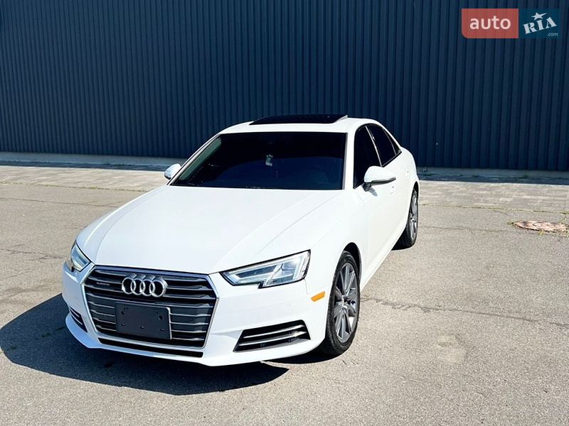 Седан Audi A4 2016 в Харькове