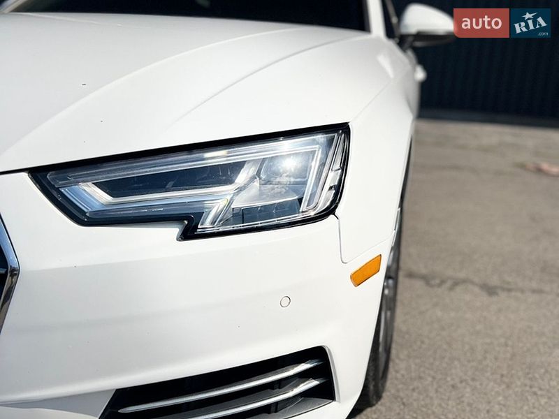 Седан Audi A4 2016 в Харкові