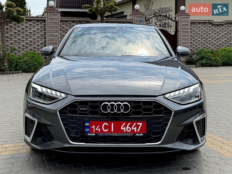 Седан Audi A4 2023 в Вінниці