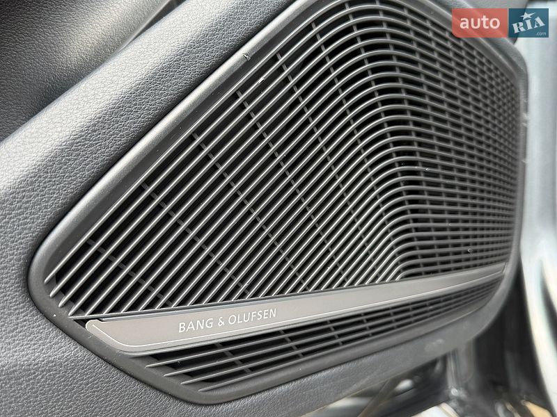 Седан Audi A4 2023 в Вінниці