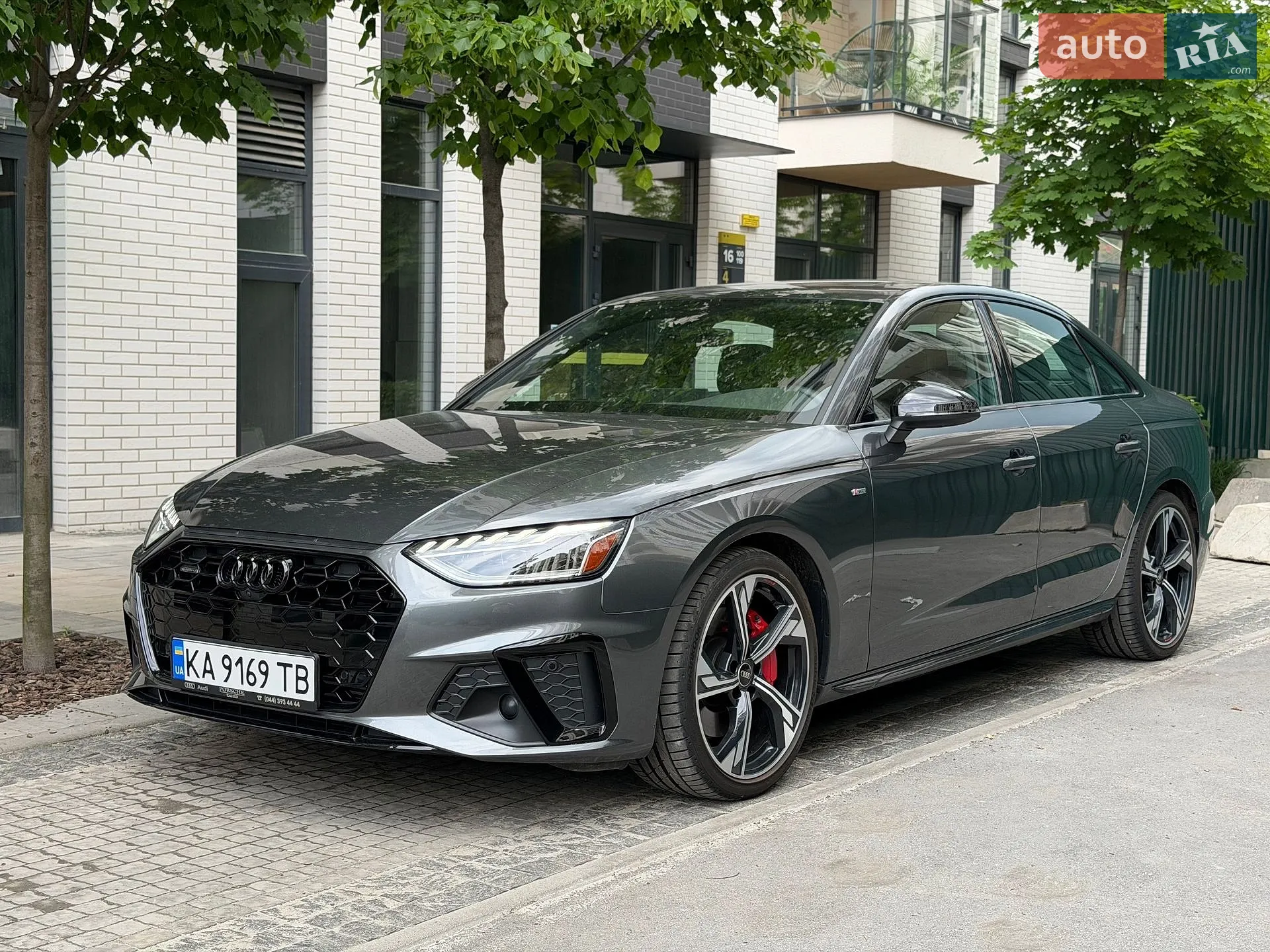 2024 Audi A4 - фото 1