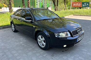 Седан Audi A4 2004 в Новояворівську