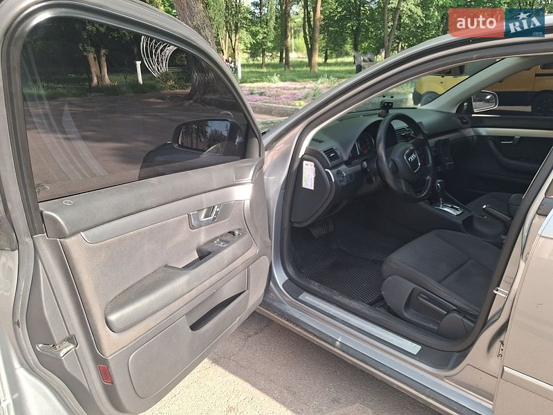 Седан Audi A4 2005 в Калуше