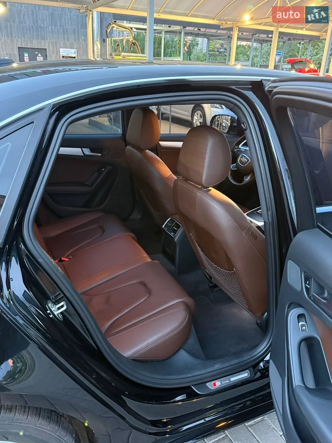 2015 Audi A4 - мініатюра 12