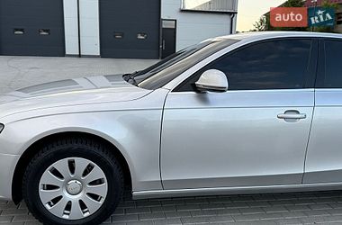 Седан Audi A4 2008 в Черновцах