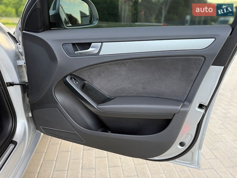 Седан Audi A4 2008 в Черновцах