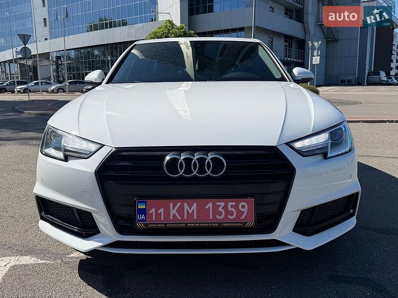 Седан Audi A4 2019 в Киеве
